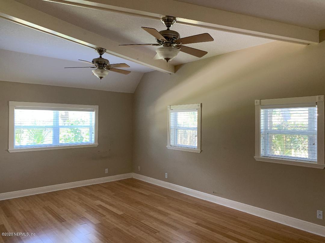 925 Seminole Road Atlantic Beach, FL 32233 - Photo 12 of 37 Nice beams