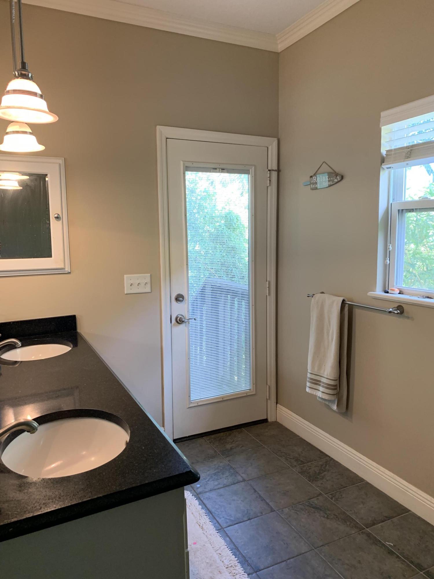 925 Seminole Road Atlantic Beach, FL 32233 - Photo 27 of 37 Master Bath w/upstairs deck
