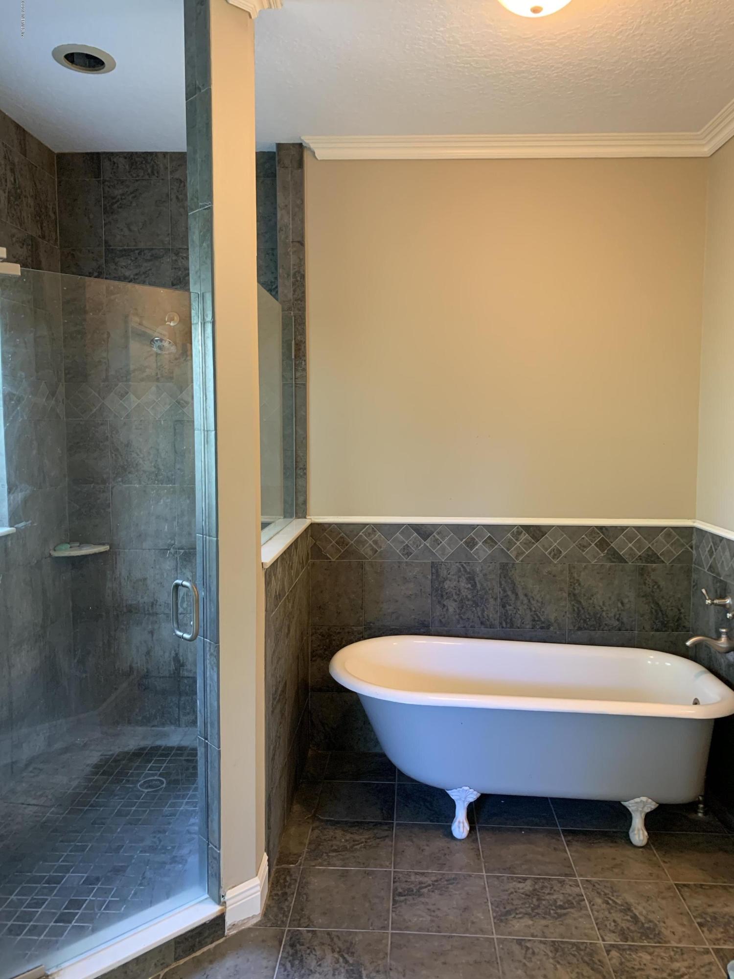 925 Seminole Road Atlantic Beach, FL 32233 - Photo 29 of 37 Walk in shower w/spa jets
