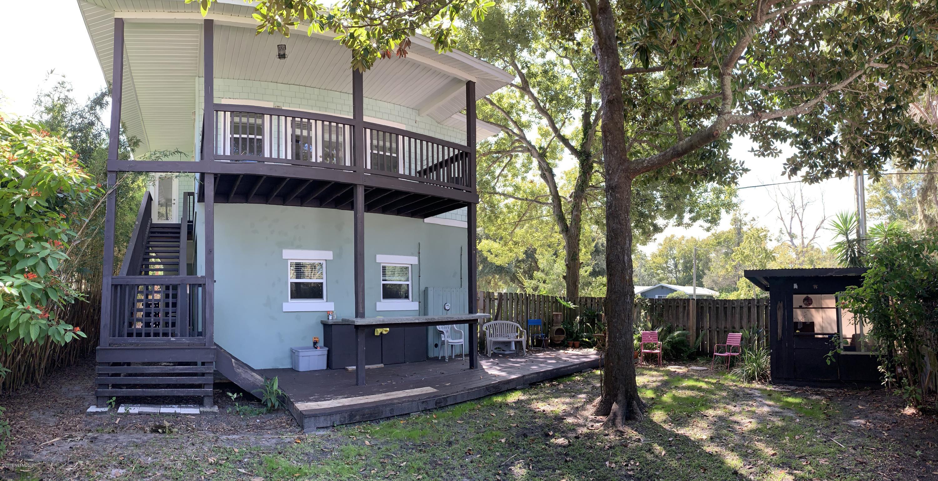 925 Seminole Road Atlantic Beach, FL 32233 - Photo 30 of 37 Cute backyard with easy maintenance