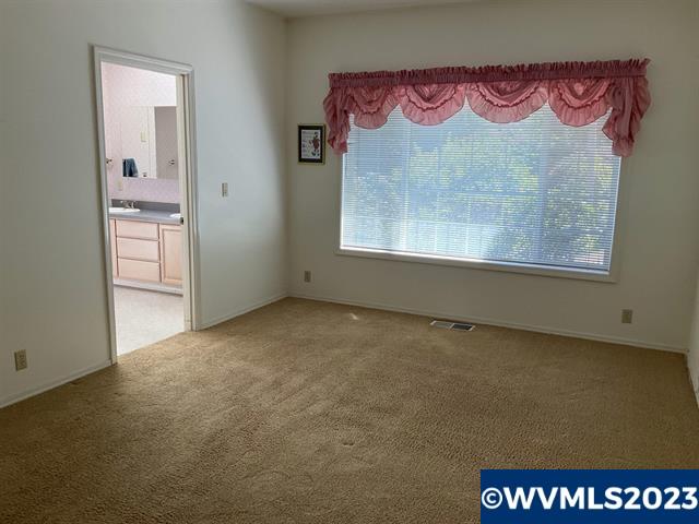 806 Southwest River Drive Dallas, OR 97338 - Photo 29 of 35