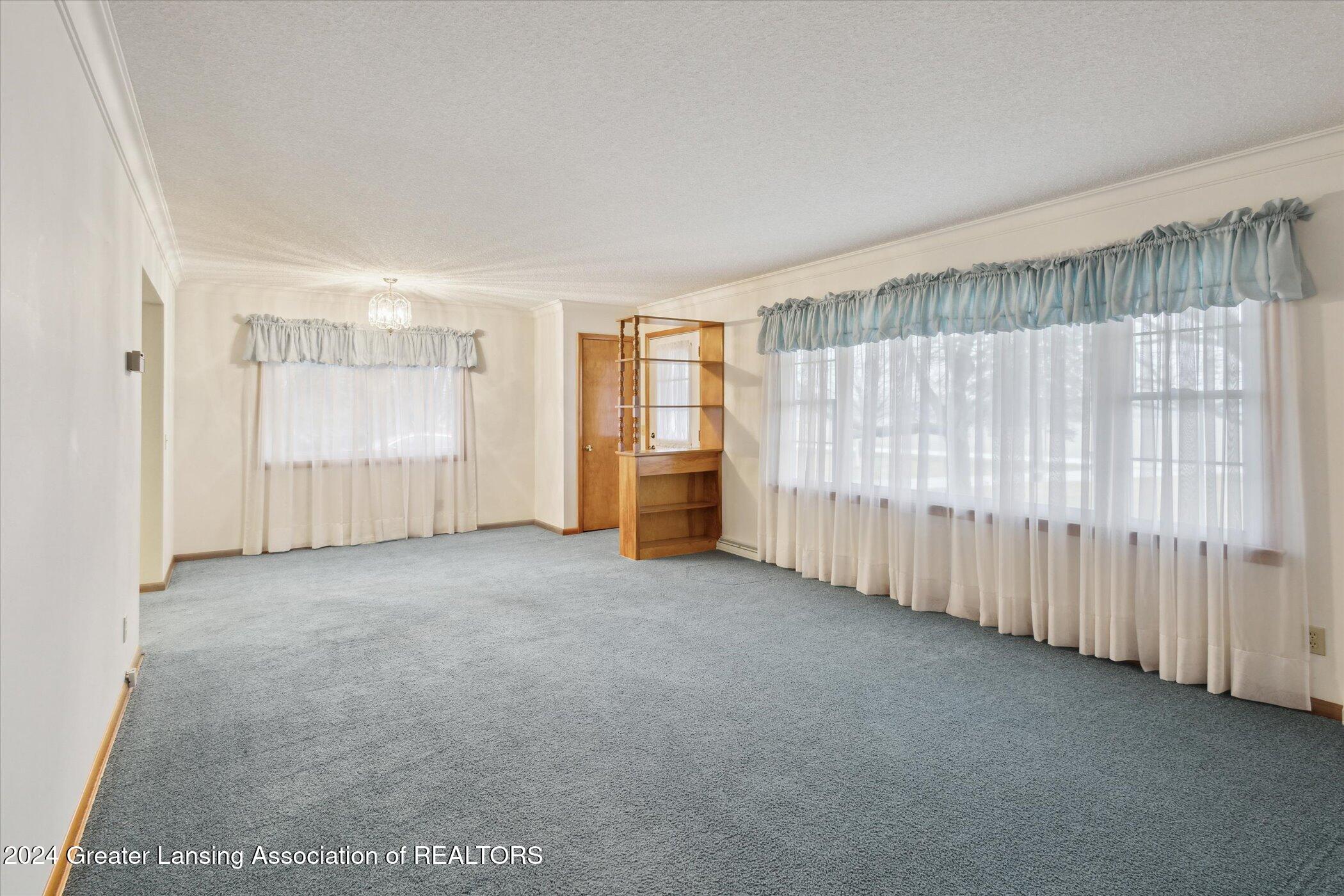 1197 South Perkey Road Charlotte, MI 48813 - Photo 9 of 42 09-1197-S-Perkey-Rd-Charlotte-MI-48813-W