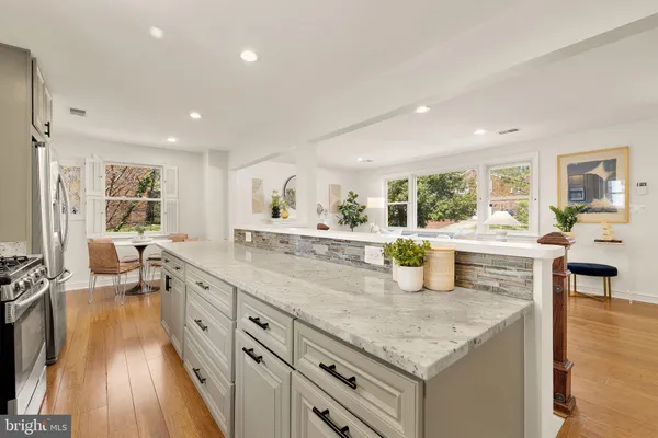 $799,000 | 407 Hinsdale Court, Silver Spring, MD 20901