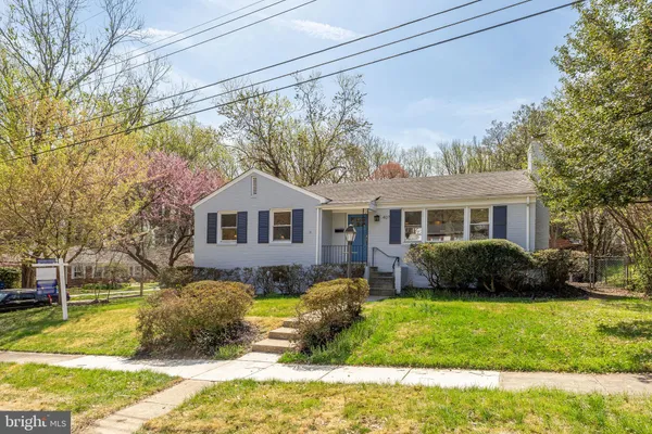 $799,000 | 407 Hinsdale Court, Silver Spring, MD 20901