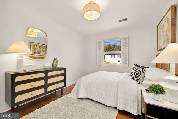 $799,000 | 407 Hinsdale Court, Silver Spring, MD 20901