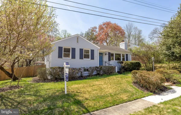 $799,000 | 407 Hinsdale Court, Silver Spring, MD 20901