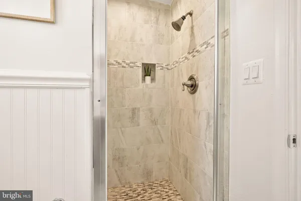 $799,000 | 407 Hinsdale Court, Silver Spring, MD 20901