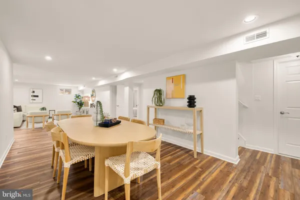 $799,000 | 407 Hinsdale Court, Silver Spring, MD 20901