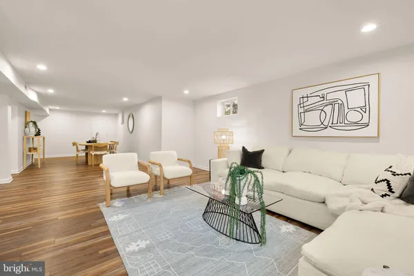 $799,000 | 407 Hinsdale Court, Silver Spring, MD 20901