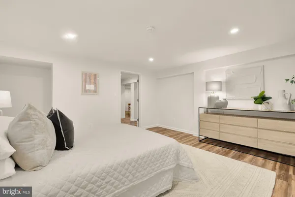 $799,000 | 407 Hinsdale Court, Silver Spring, MD 20901