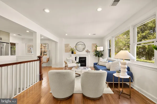 $799,000 | 407 Hinsdale Court, Silver Spring, MD 20901