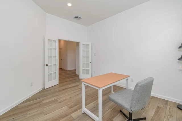 $2,300 | 18931 Eliza Crk Lane, New Caney, TX 77357