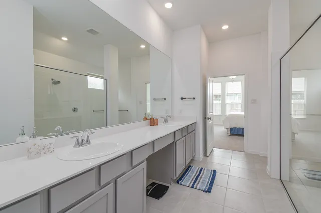 $2,300 | 18931 Eliza Crk Lane, New Caney, TX 77357