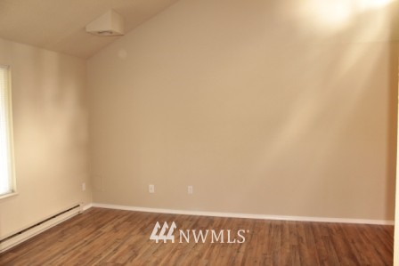 4308 Northeast Sunset Boulevard, Unit J5 Renton, WA 98059 - Photo 9 of 21 Gallery Image 9