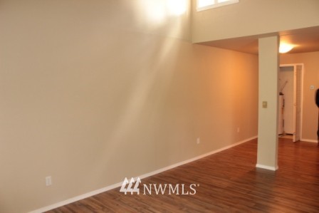 4308 Northeast Sunset Boulevard, Unit J5 Renton, WA 98059 - Photo 10 of 21 Gallery Image 10