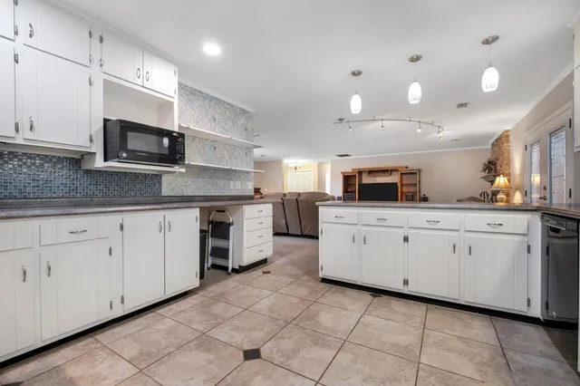 $485,000 | 2211 Bourgogne Drive, Tallahassee, FL 32308