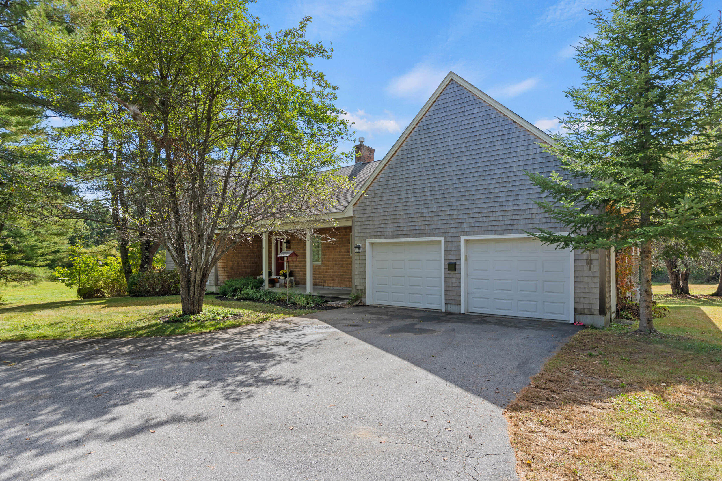709 Cape Road Standish, ME 04084 - Photo 4 of 53 709 cape standish-006