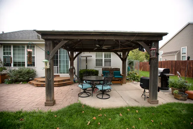 $399,969 | 625 Chadwick Drive, Watertown, WI 53094