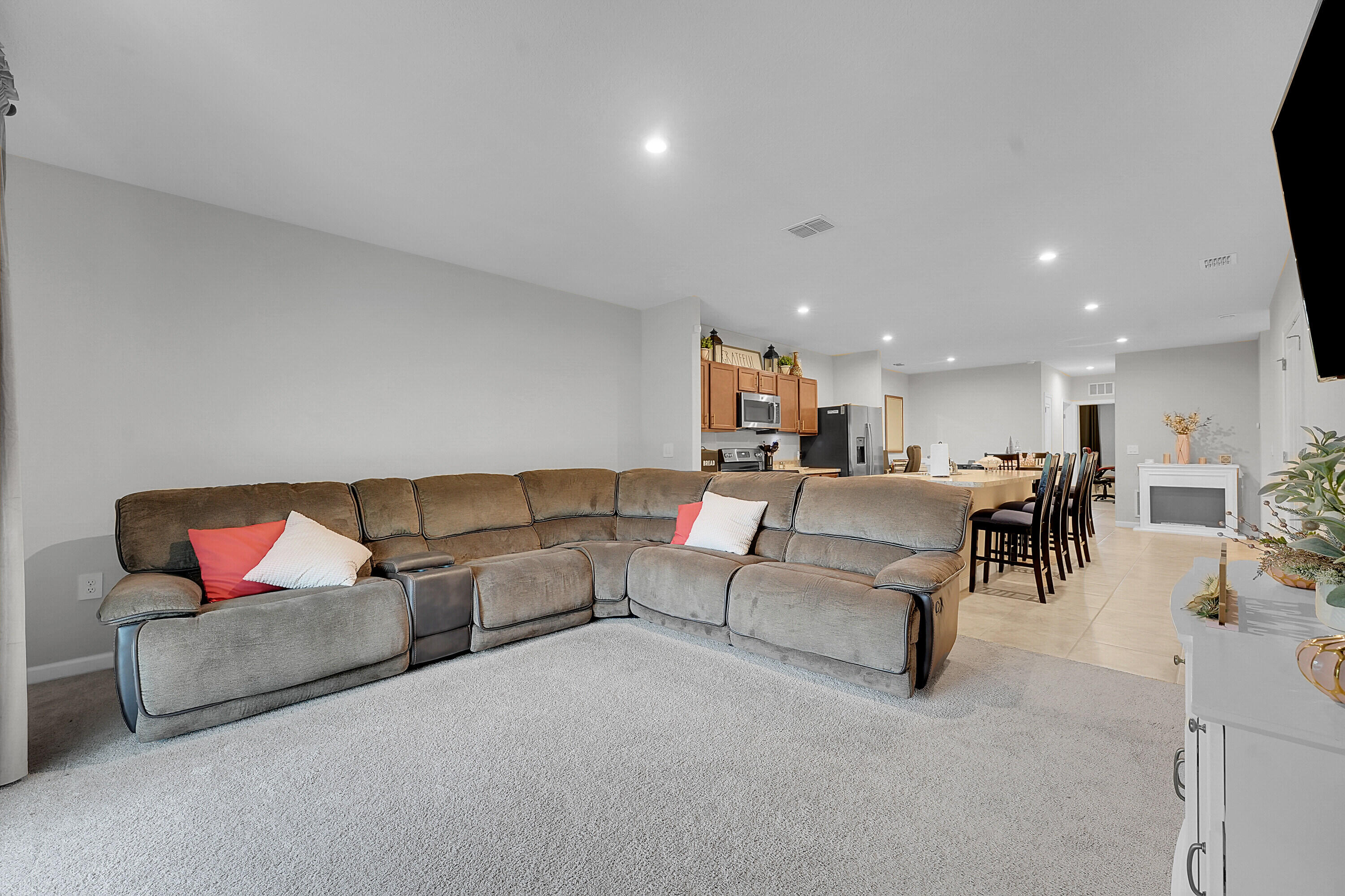 333 Raspberry Road Fort Pierce, FL 34981 - Photo 14 of 17 08_0 (7)