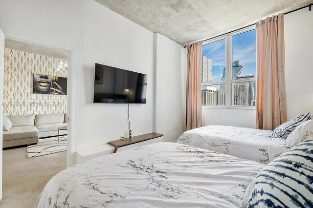 $3,300 | 133 Northeast 2nd Avenue, Unit 2606, Miami, FL 33132