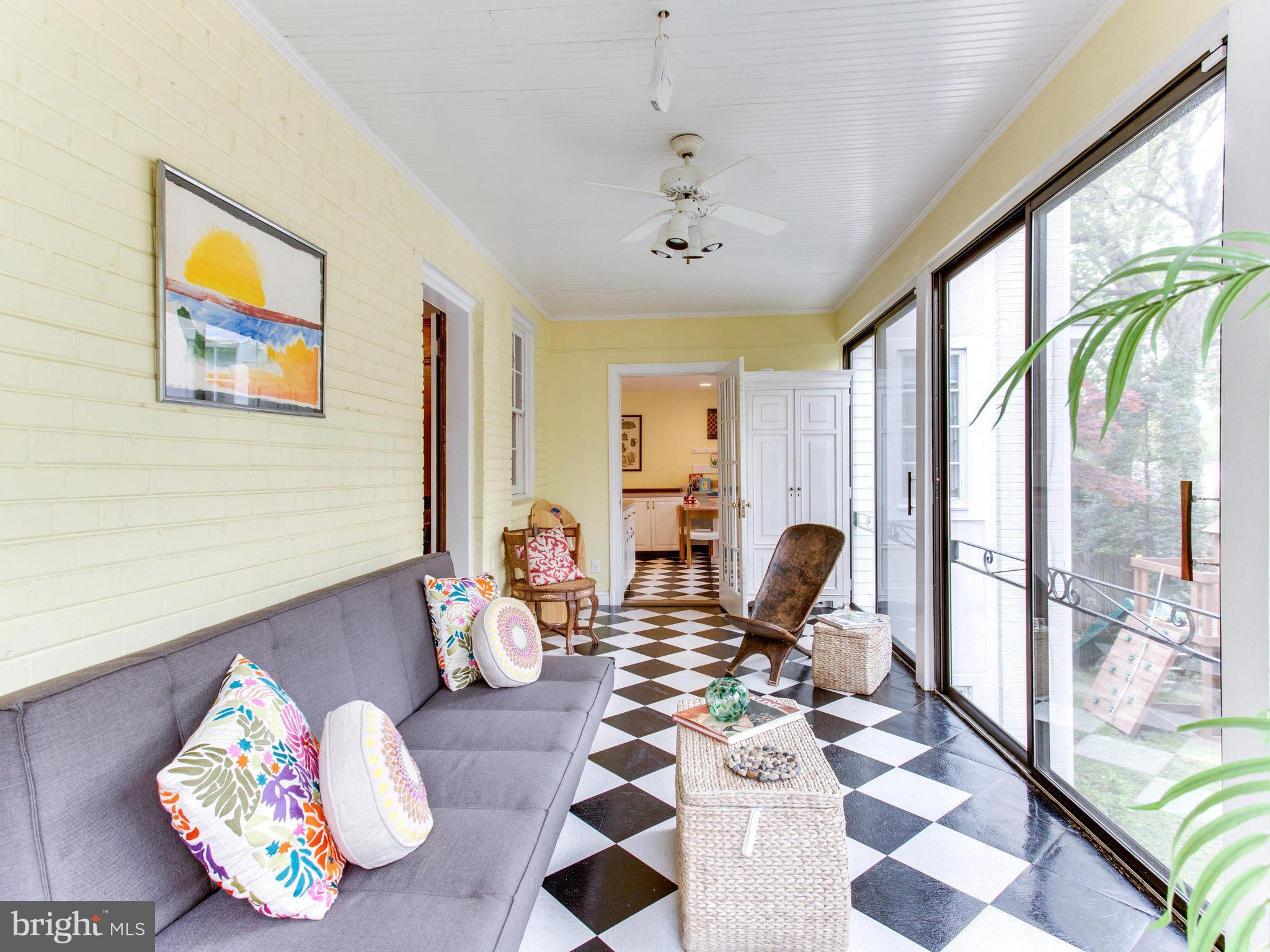 5316 Blackistone Road Bethesda, MD 20816 - Photo 9 of 25 Sunroom