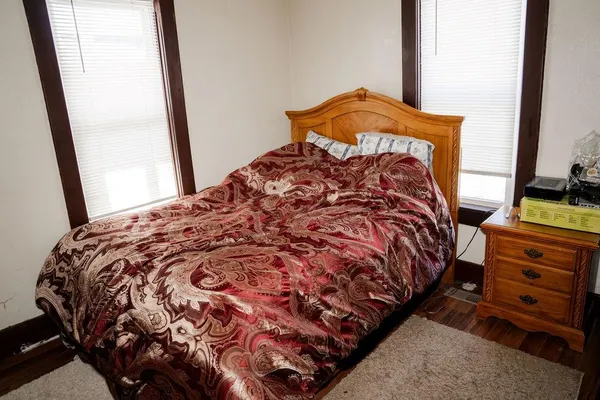 $200,000 | 2224 Crawford Avenue, Parsons, KS 67357