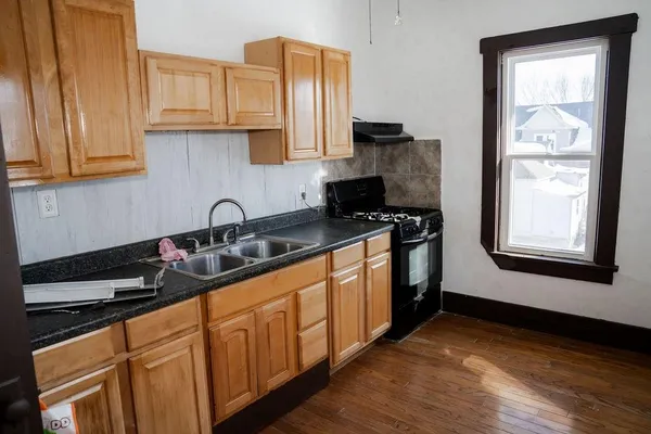 $200,000 | 2224 Crawford Avenue, Parsons, KS 67357