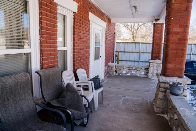 $200,000 | 2224 Crawford Avenue, Parsons, KS 67357