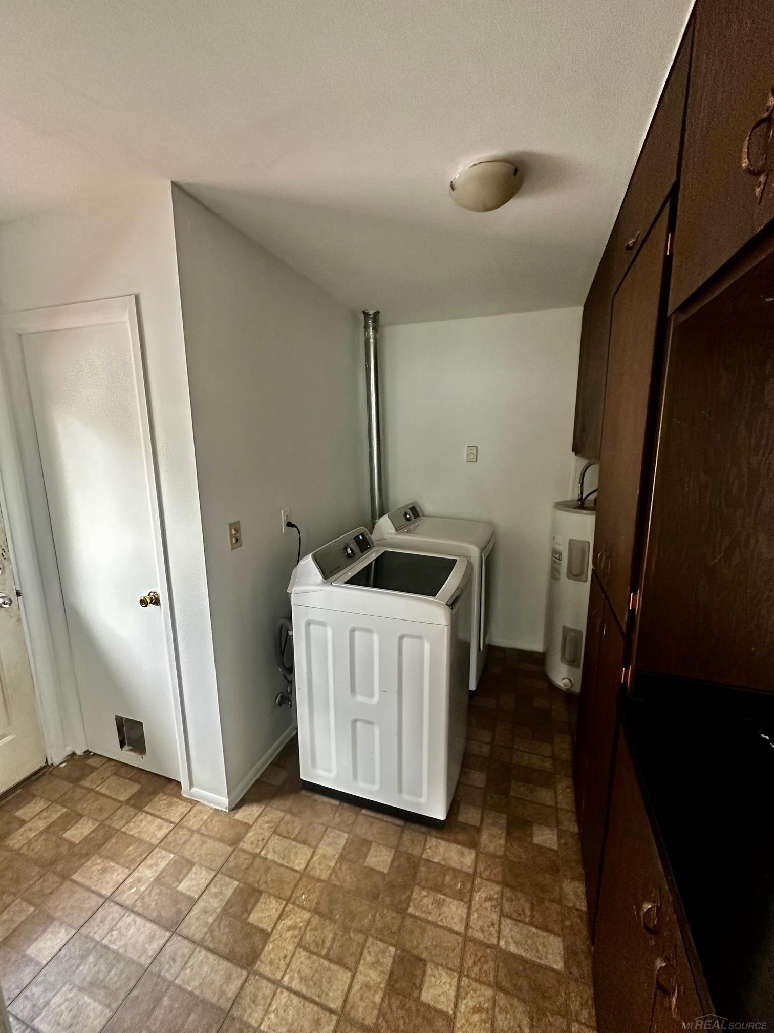 47771 Frederick Road Utica, MI 48317 - Photo 11 of 17 50124515-10.JPG