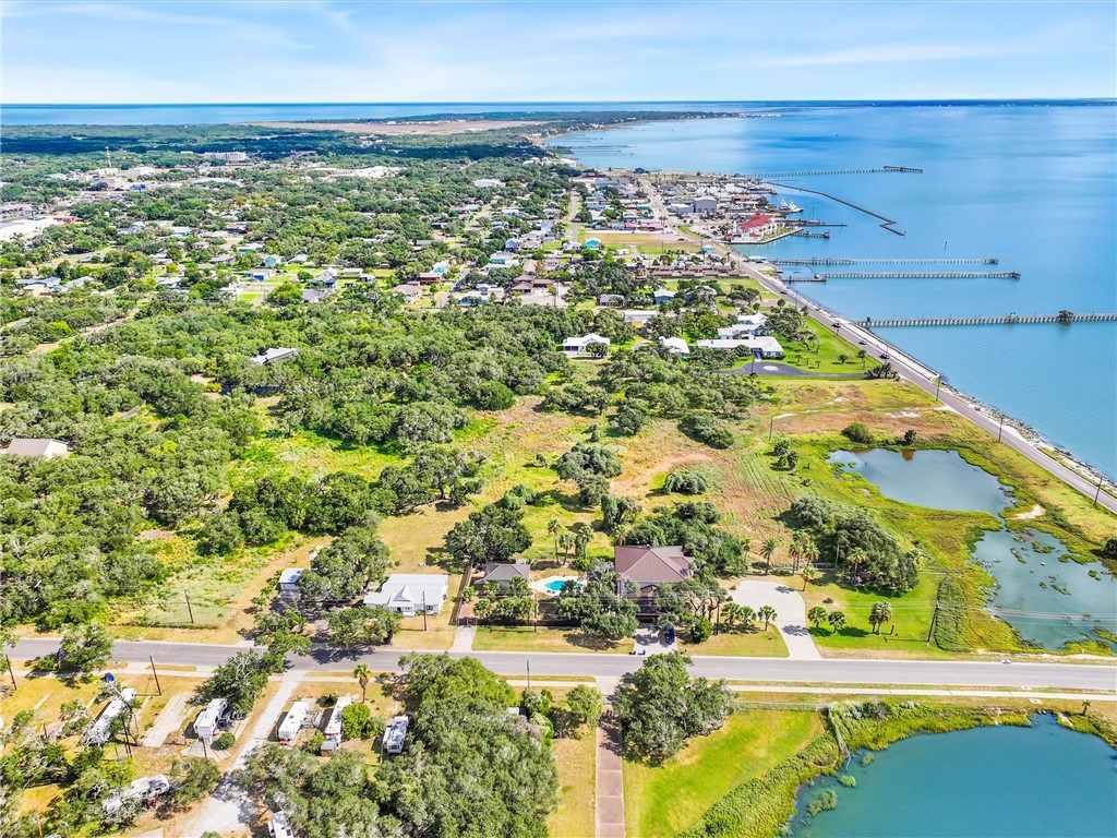 417 Fulton Beach Road Rockport, TX 78382 - Photo 4 of 19