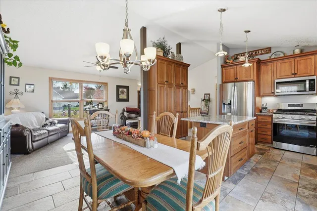 $450,000 | 1533 Hallewood Boulevard, New Richmond, WI 54017