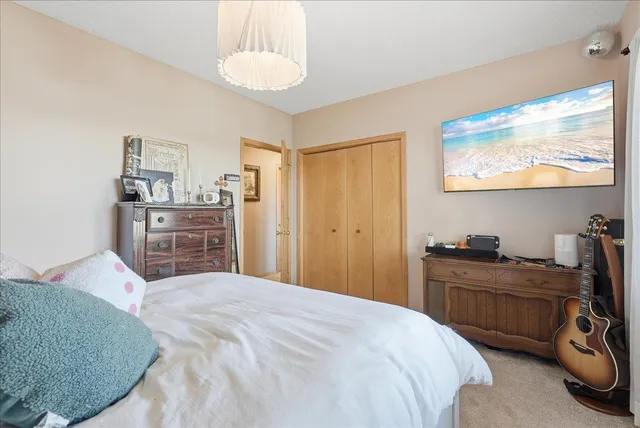 $450,000 | 1533 Hallewood Boulevard, New Richmond, WI 54017