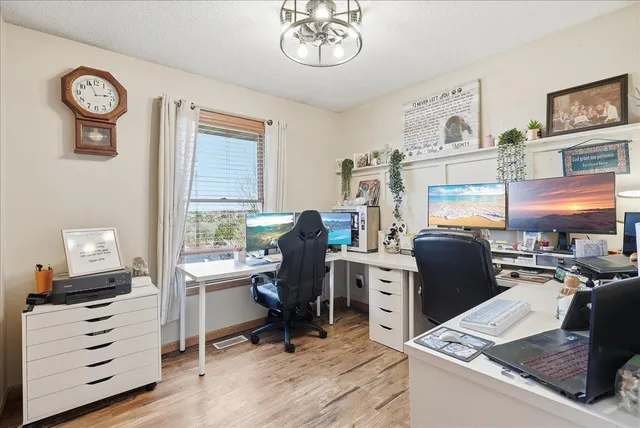 $450,000 | 1533 Hallewood Boulevard, New Richmond, WI 54017