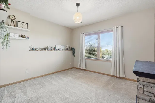 $450,000 | 1533 Hallewood Boulevard, New Richmond, WI 54017