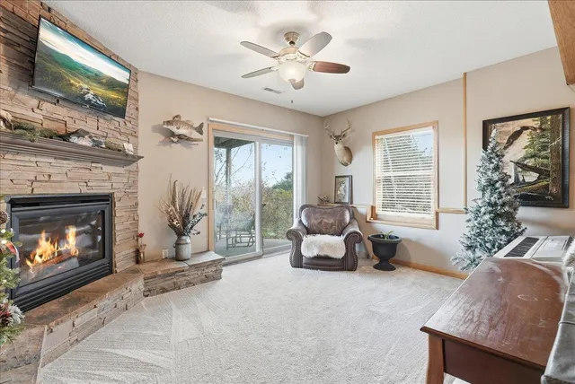 $450,000 | 1533 Hallewood Boulevard, New Richmond, WI 54017