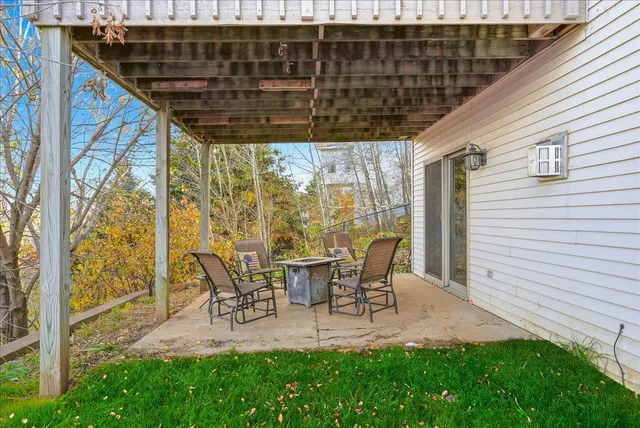 $450,000 | 1533 Hallewood Boulevard, New Richmond, WI 54017