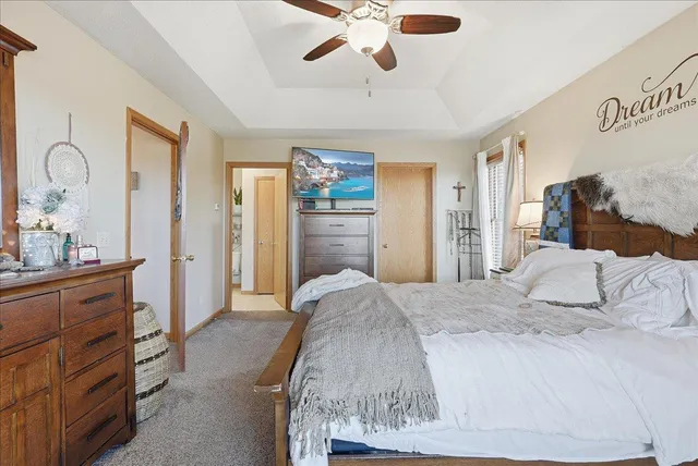 $450,000 | 1533 Hallewood Boulevard, New Richmond, WI 54017