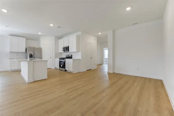 $2,499 | 9047 Rose Water Trail, Iowa Colony, TX 77583