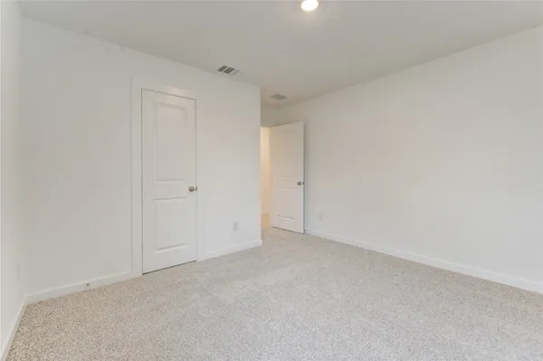 $2,499 | 9047 Rose Water Trail, Iowa Colony, TX 77583