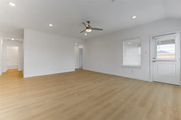 $2,499 | 9047 Rose Water Trail, Iowa Colony, TX 77583