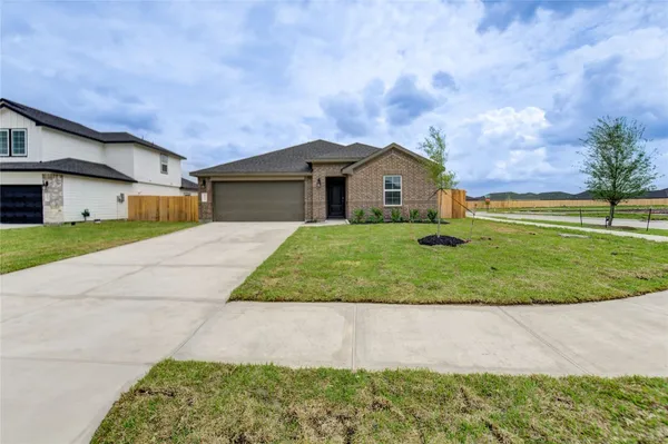 $2,499 | 9047 Rose Water Trail, Iowa Colony, TX 77583