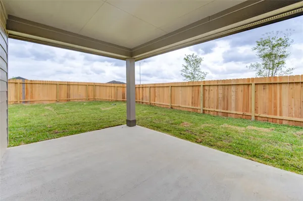 $2,499 | 9047 Rose Water Trail, Iowa Colony, TX 77583