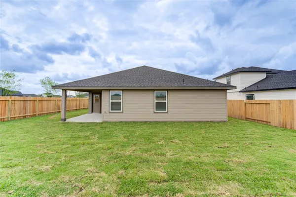 $2,499 | 9047 Rose Water Trail, Iowa Colony, TX 77583