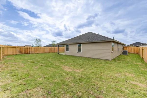 $2,499 | 9047 Rose Water Trail, Iowa Colony, TX 77583