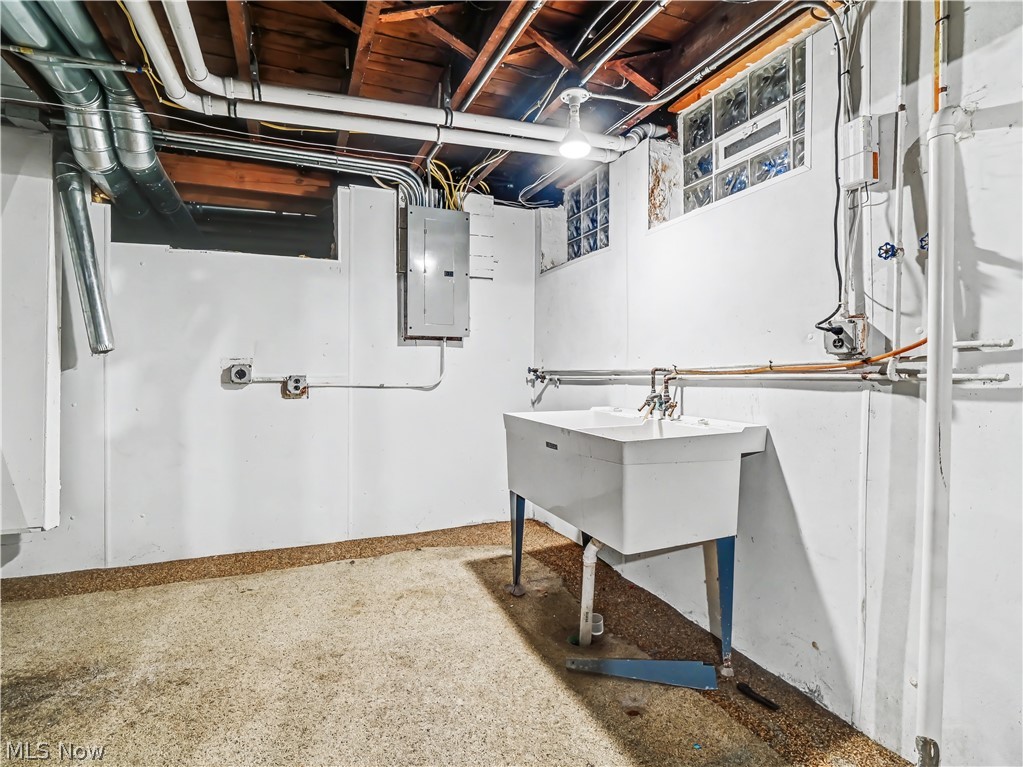 3403 Ormond Road Cleveland, OH 44118 - Photo 34 of 39 Gallery Image 34