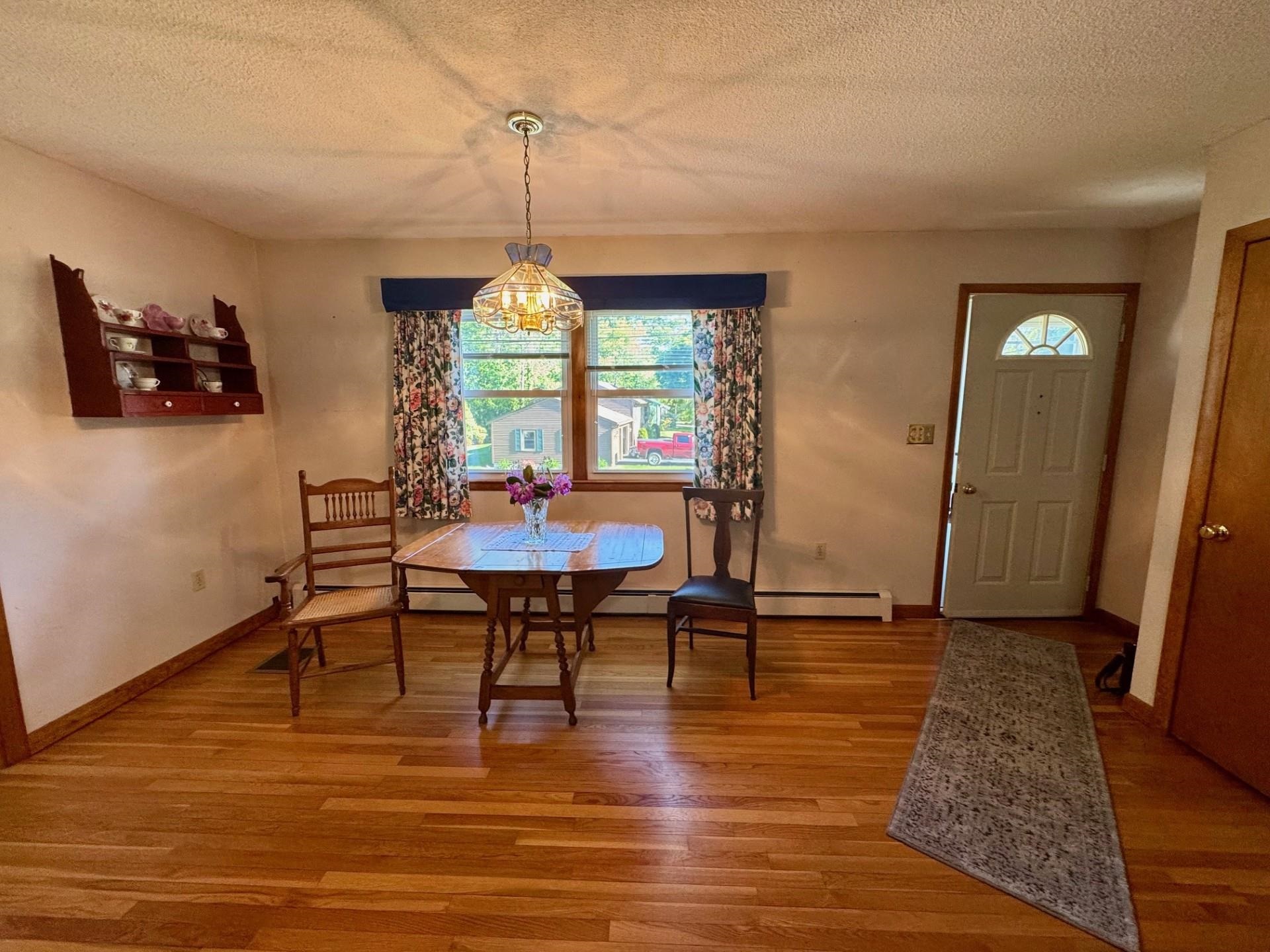 25 Eastview Road Keene, NH 03431 - Photo 7 of 33