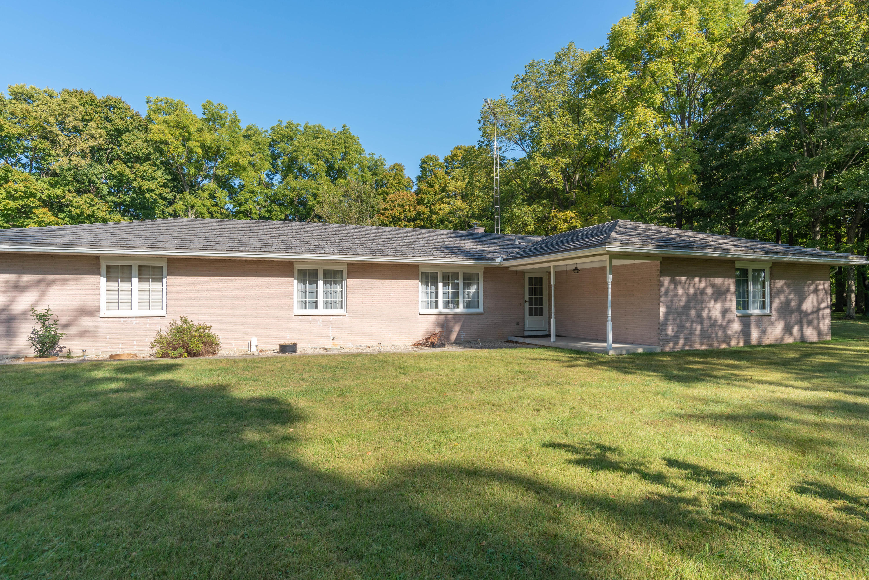 18401 Lefevre Number 2 Road Sidney, OH 45365 - Photo 1 of 85