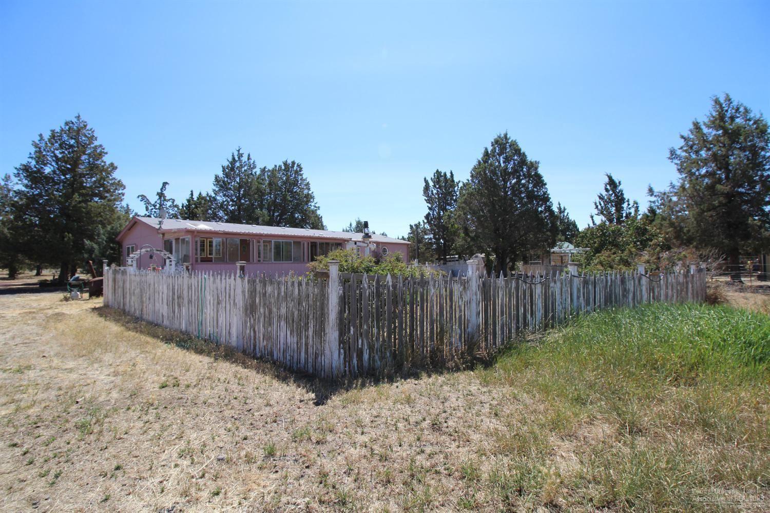 14667 Southwest Pony Trail Road Terrebonne, OR 97760 - Photo 10 of 12 Gallery Image 10