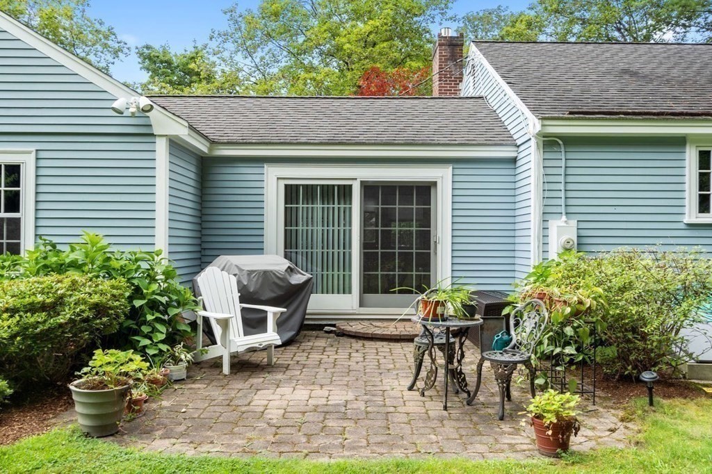 52 Edgewood Road Concord, MA 01742 - Photo 27 of 29 a house view with a seating space