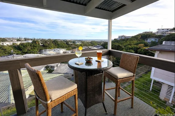 $5,900 | 1870 Ala Mahamoe Street, Honolulu, HI 96819